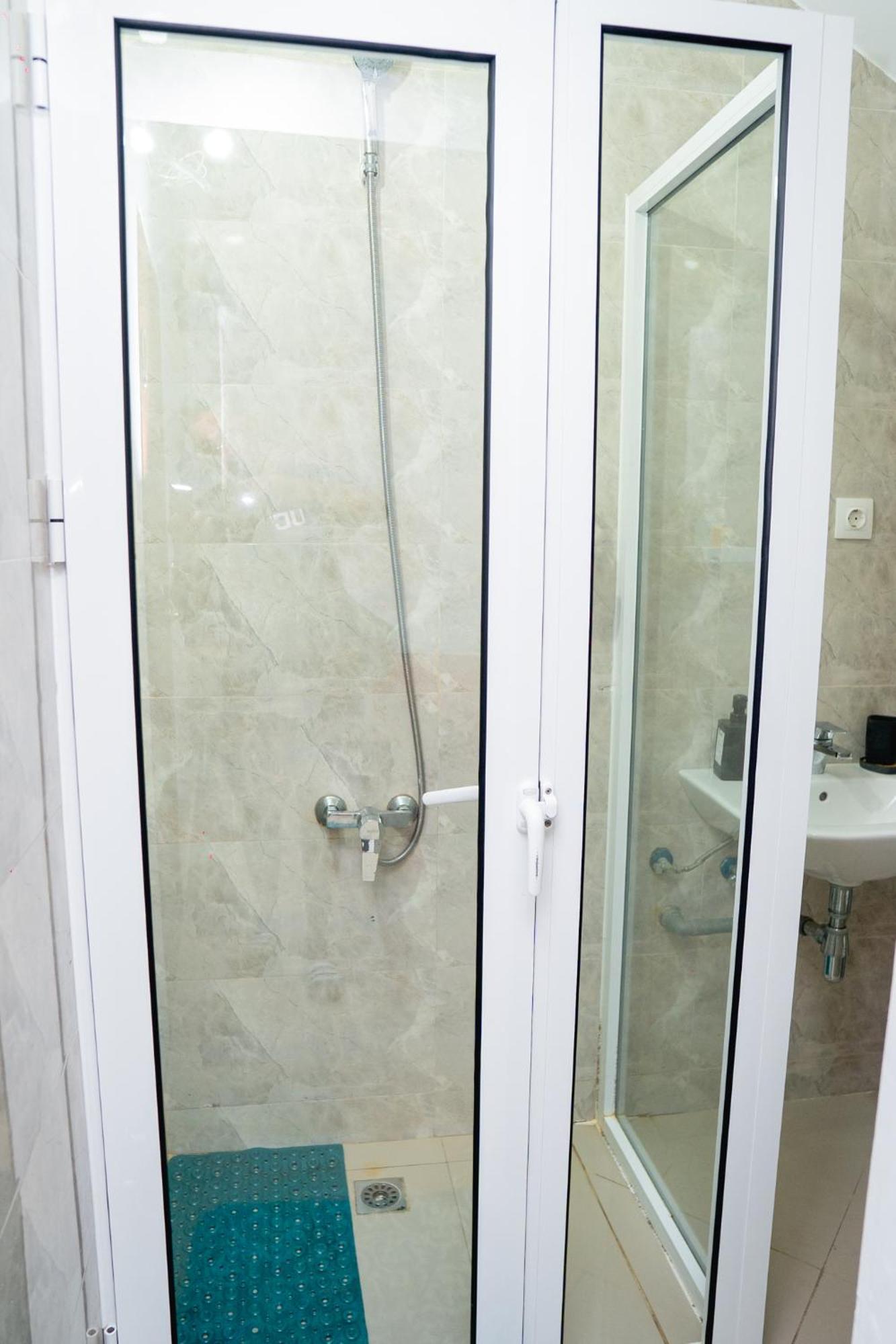 Apartamento Santo Antonio I - T3 برايا المظهر الخارجي الصورة